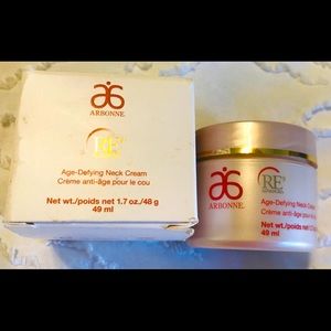 Arbonne Age Defying Neck Cream